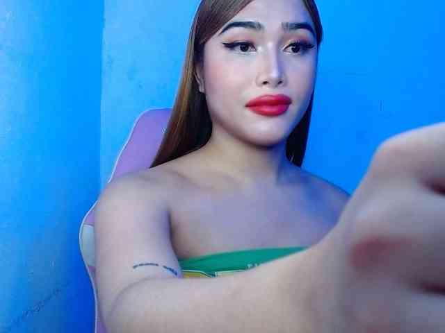 AsianCaulix Live Webcam on BongaCams