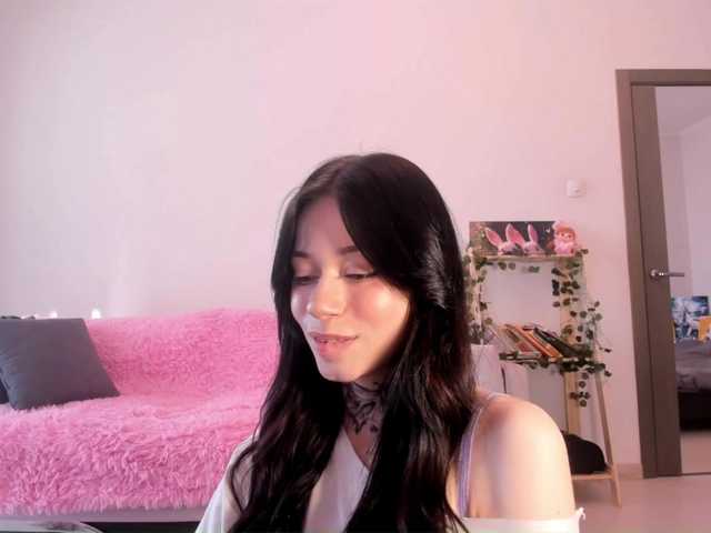 Mistynymph's BongaCams show and profile