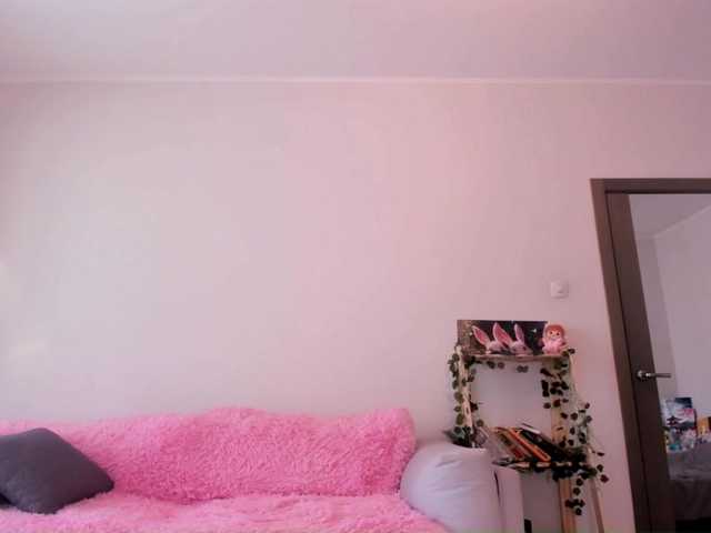 Mistynymph's BongaCams show and profile