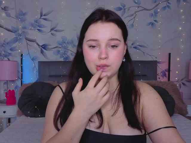 Cutiee-kitty Cutiee-kitty