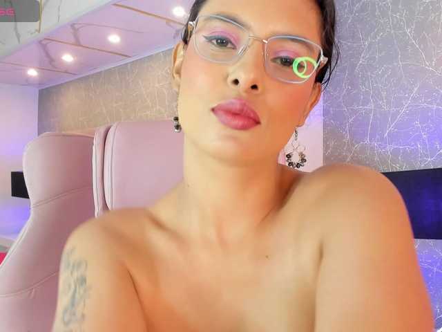 BellaaGrace's BongaCams show and profile