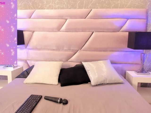 BellaaGrace's BongaCams show and profile