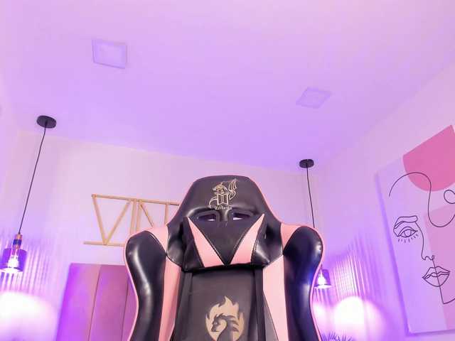 BellaaGrace's BongaCams show and profile