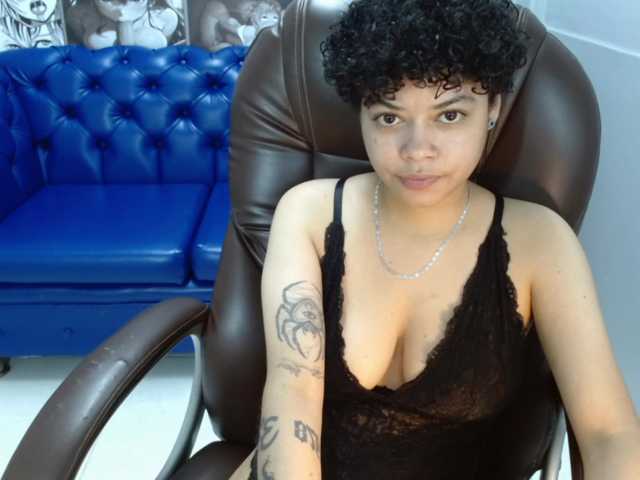 Sasha-Venom's BongaCams show and profile