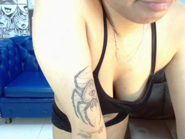 Sasha-Venom's BongaCams show and profile