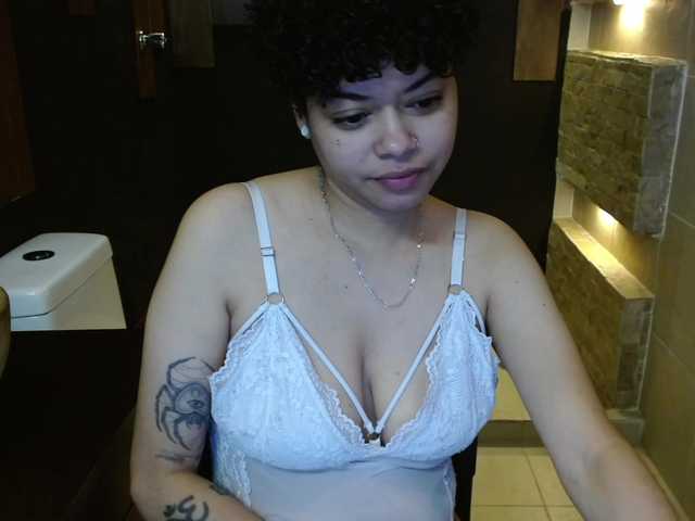 Sasha-Venom's BongaCams show and profile