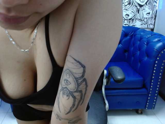 Sasha-Venom's BongaCams show and profile