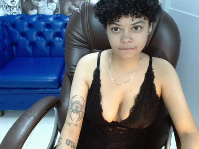 Sasha-Venom's BongaCams show and profile