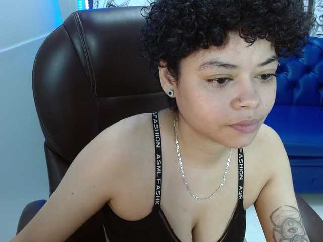 Sasha-Venom's BongaCams show and profile