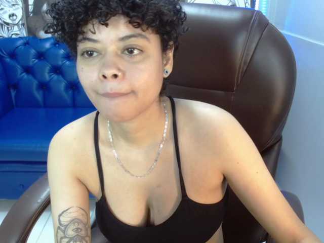 Sasha-Venom's BongaCams show and profile