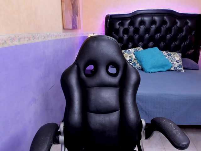 Sasha-Venom's BongaCams show and profile