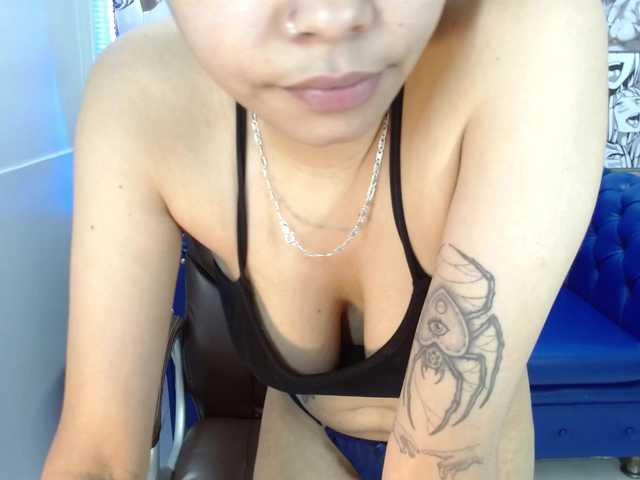 Sasha-Venom's BongaCams show and profile