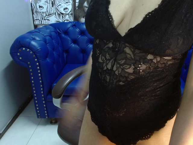 Sasha-Venom's BongaCams show and profile