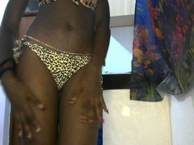 ThePeachFlexer webcam