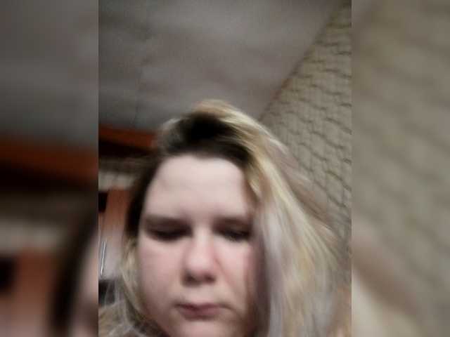 Nebesnaj0023 live cam