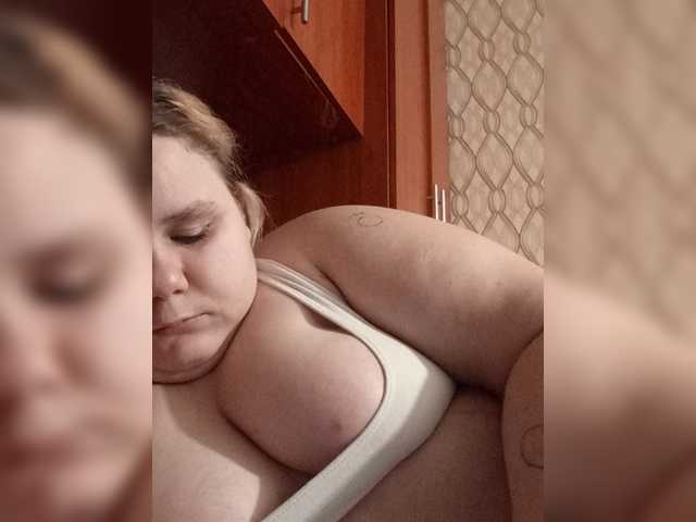 Nebesnaj0023's BongaCams show and profile