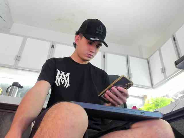 alejo-grayx alejo-grayx