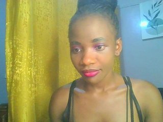 HoneyAura's Live Webcam