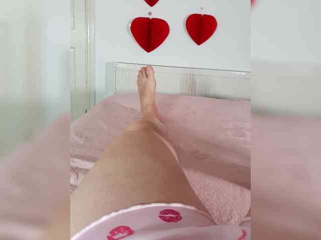 Dia42 Live Webcam on BongaCams