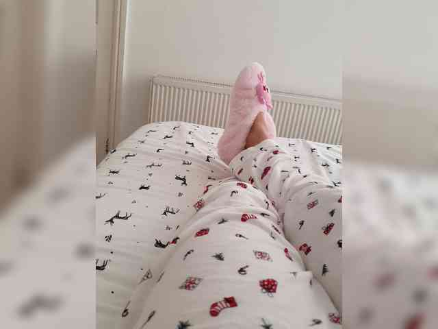 Dia42 Live Webcam on BongaCams