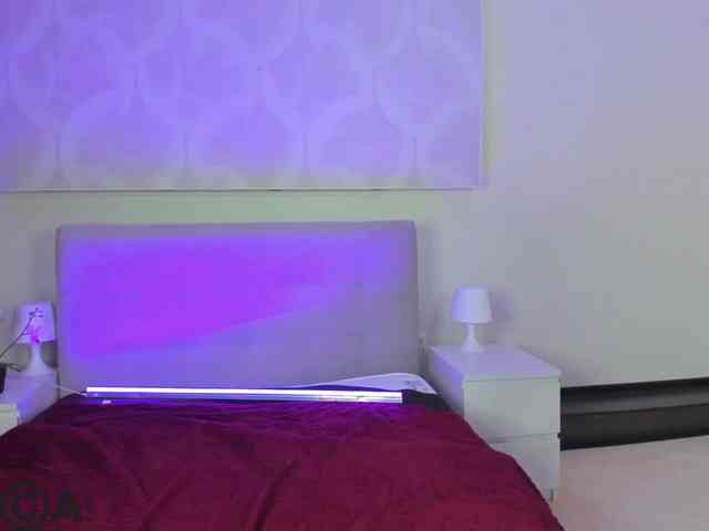 KiraSweet Live Webcam on BongaCams