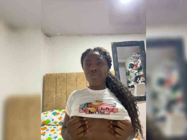 Anaandantonio02 webcam