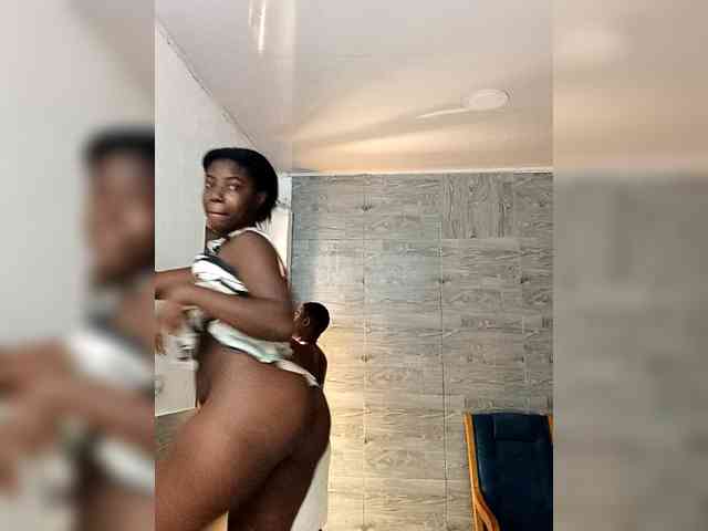 Anaandantonio02 webcam