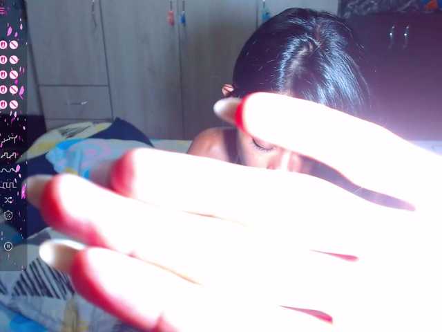 tani-sexy's BongaCams show and profile