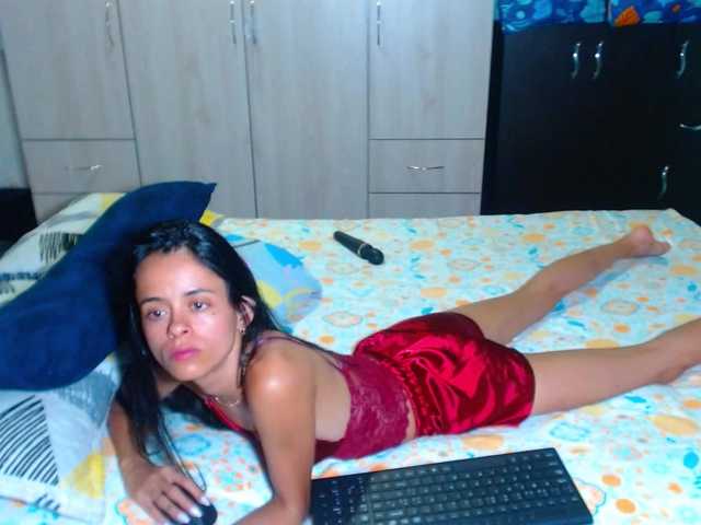 tani-sexy's BongaCams show and profile