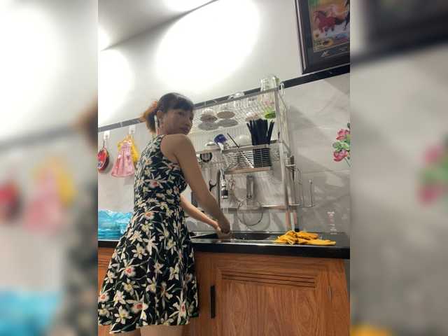 Bibi261's BongaCams show and profile