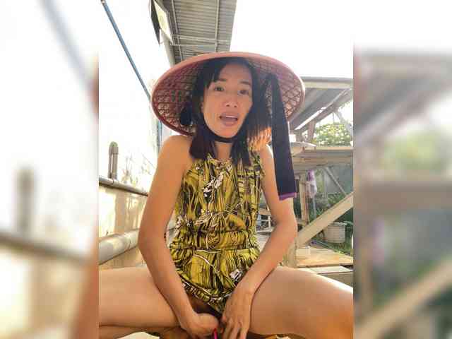 Bibi261 Live Webcam on BongaCams