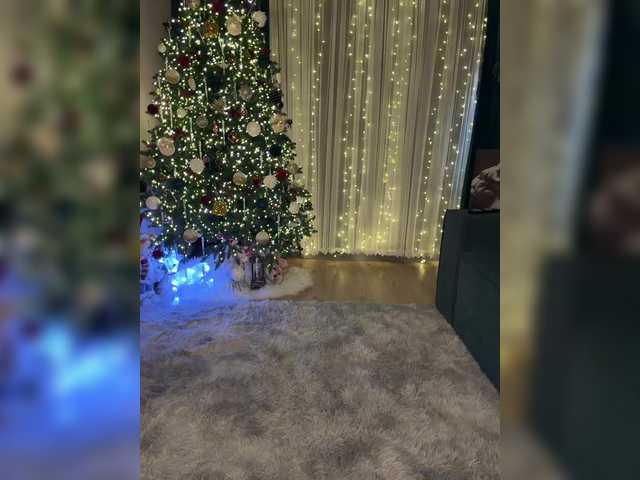 Miss-di's BongaCams show and profile