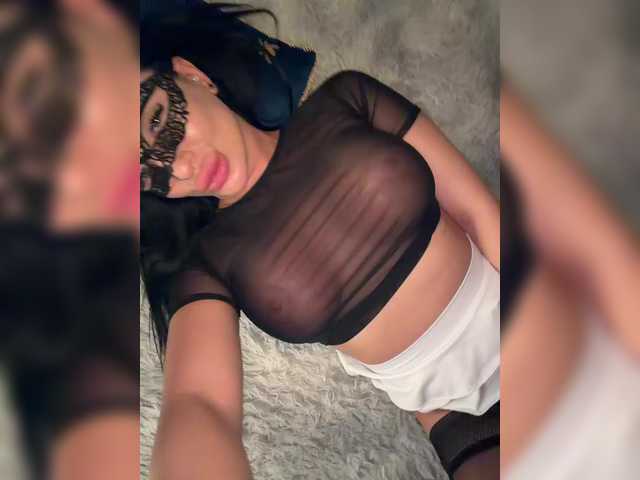 Miss-di's BongaCams show and profile