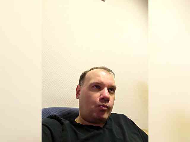 Alexmg Live Webcam on BongaCams