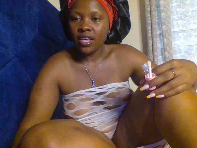 Nimsbaiby Live Webcam on BongaCams