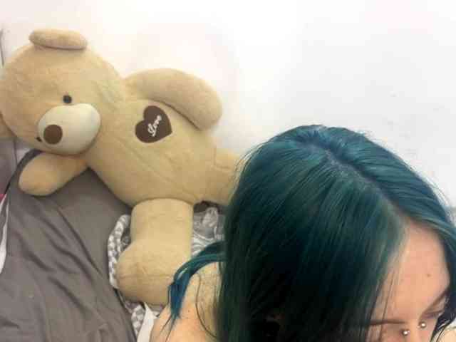 SparkleHinckle webcam