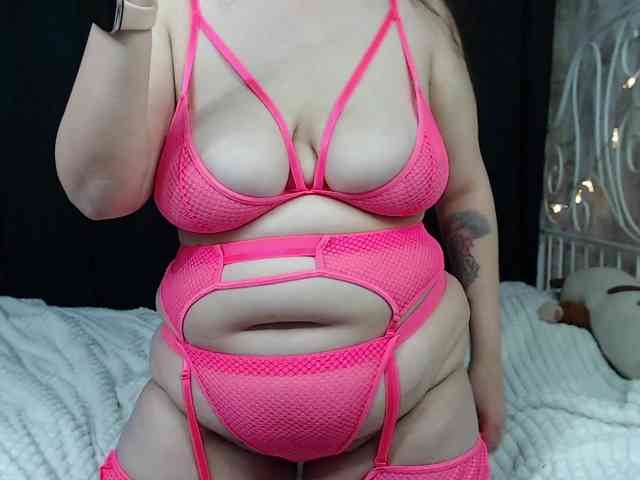 AmazingAllice webcam