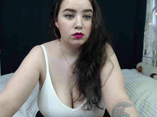 AmazingAllice webcam