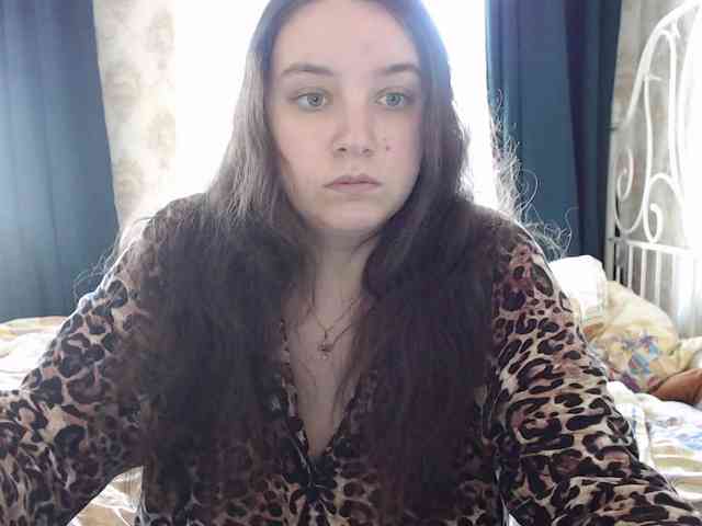 AmazingAllice webcam