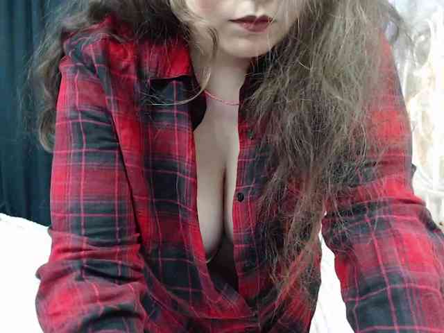 AmazingAllice webcam