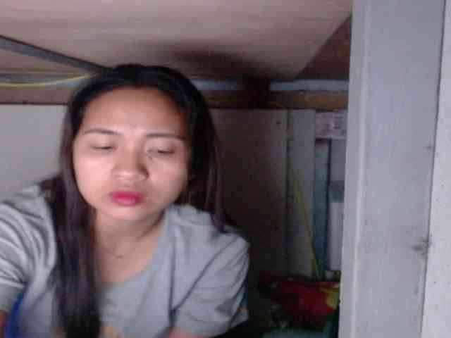 LadyAsianForyou webcam