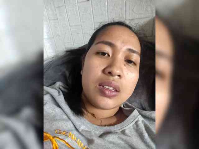 LadyAsianForyou webcam