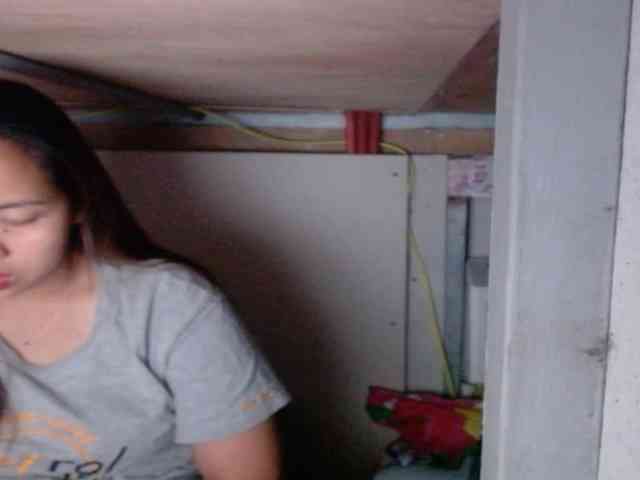 LadyAsianForyou webcam