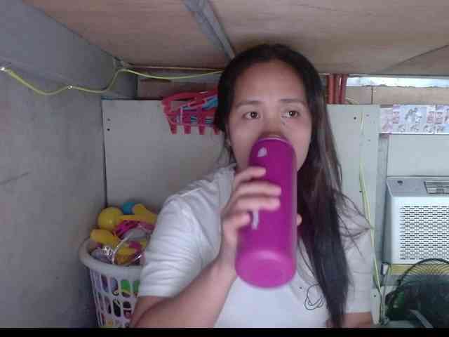 LadyAsianForyou webcam