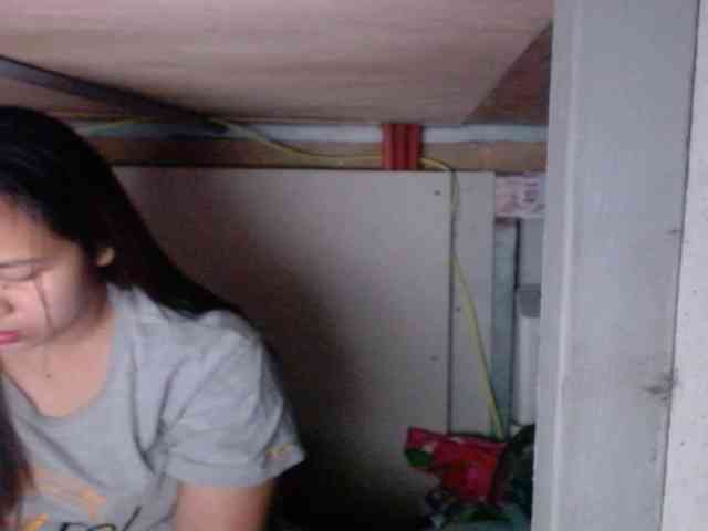 LadyAsianForyou webcam