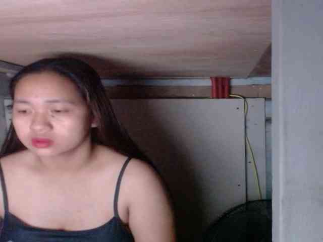 LadyAsianForyou webcam