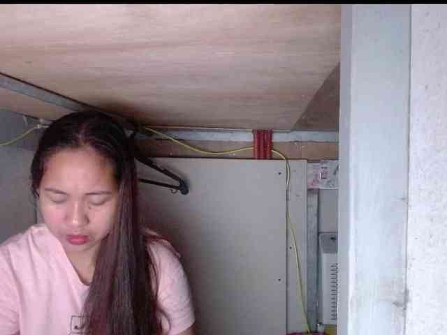 LadyAsianForyou webcam