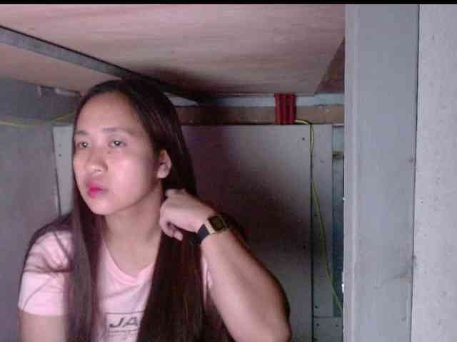 LadyAsianForyou webcam