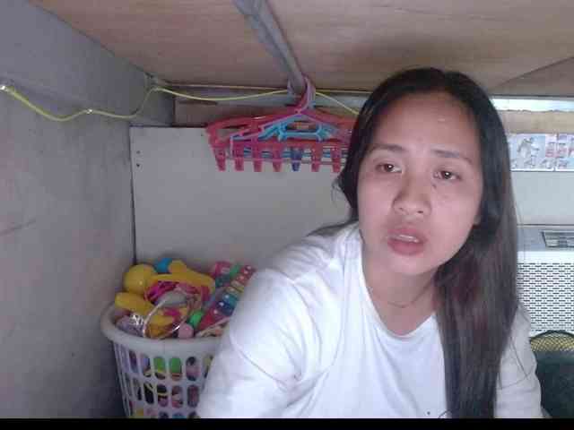 LadyAsianForyou webcam