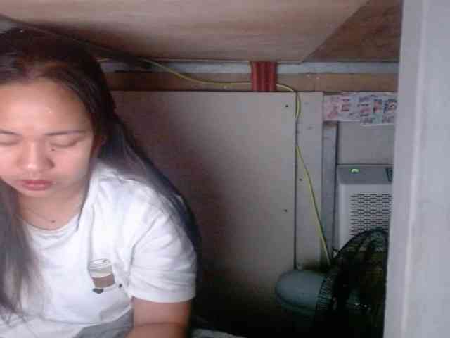 LadyAsianForyou webcam